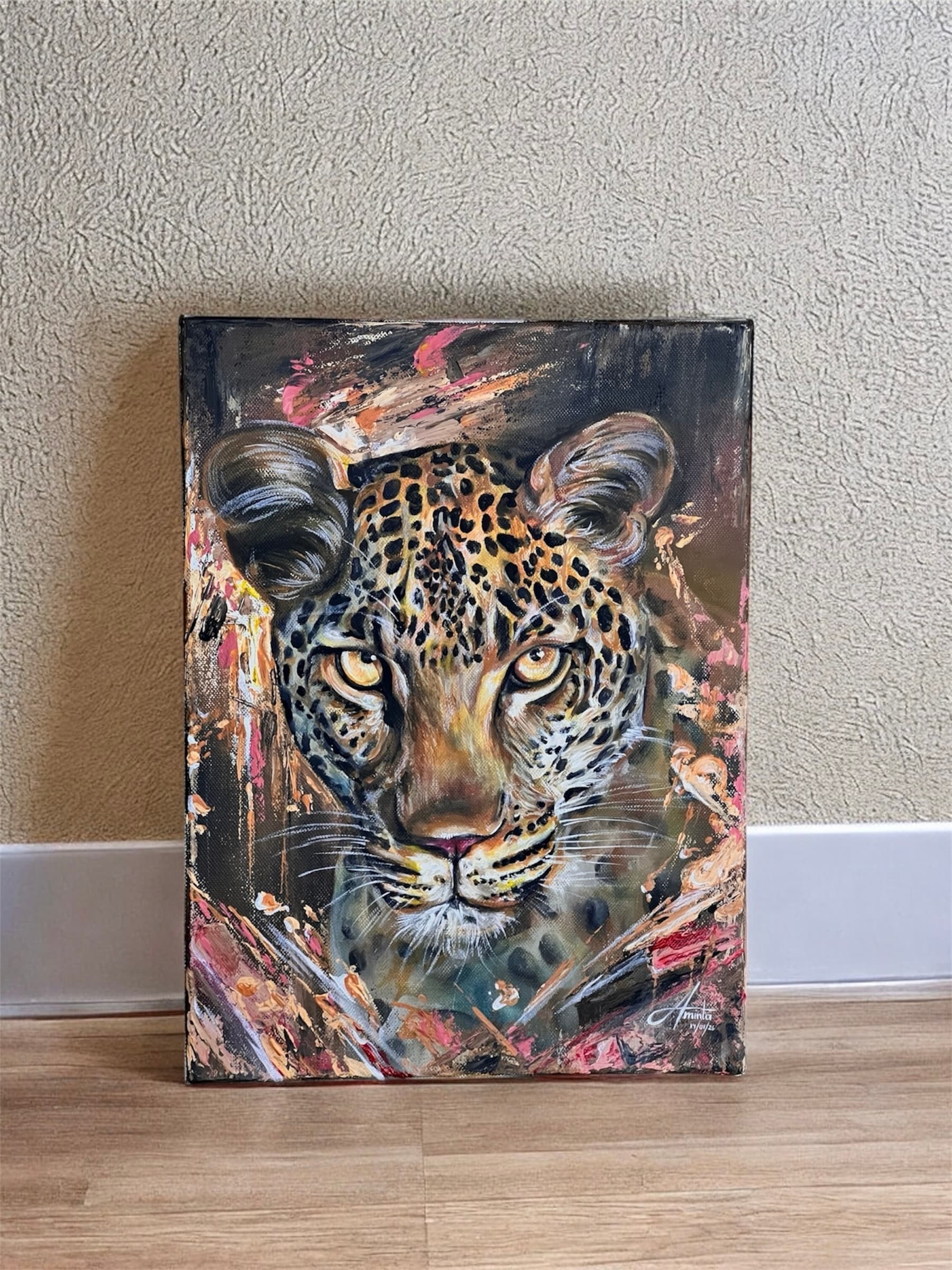 Leopardo, acrílico con relieves sobre lienzo, 30 x 40 cm